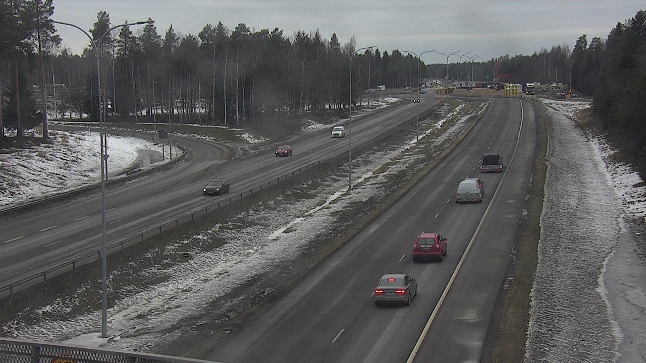 Weather Camera Image Väg 4 Oleåborg, Pateniemi, Oulu, Pohjois-Pohjanmaa