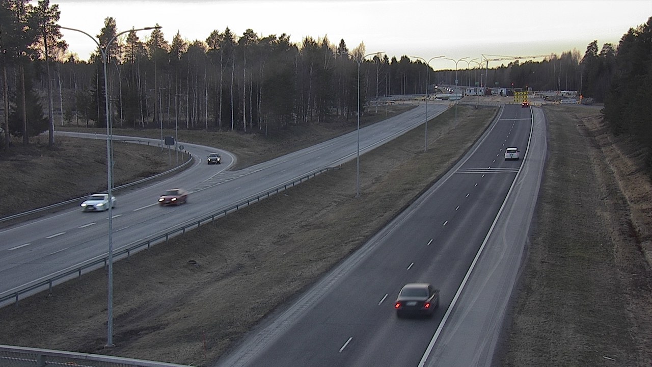 Weather Camera Image Väg 4 Oleåborg, Pateniemi, Oulu, Pohjois-Pohjanmaa