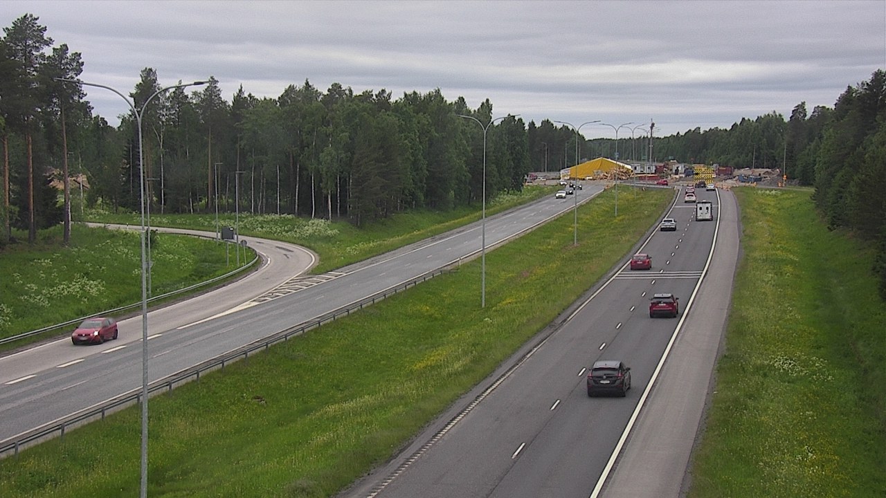 Weather Camera Image Väg 4 Oleåborg, Pateniemi, Oulu, Pohjois-Pohjanmaa
