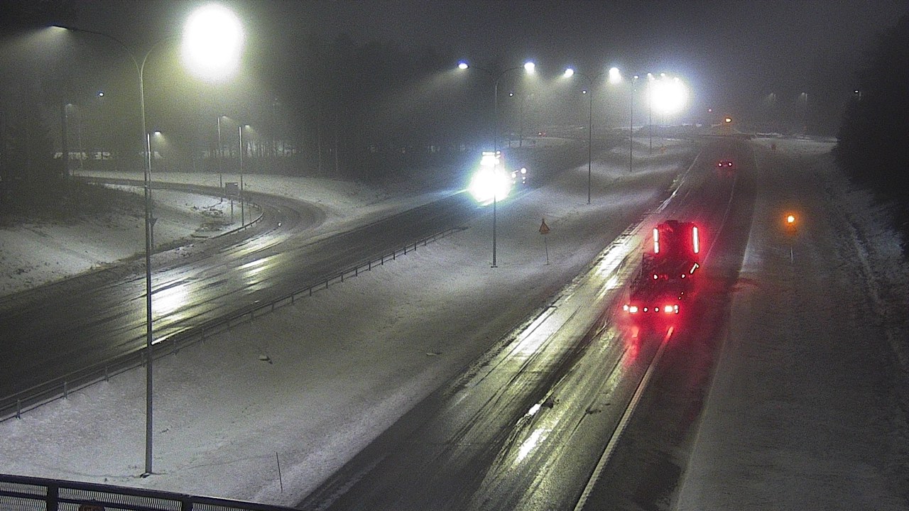 Weather Camera Image Väg 4 Oleåborg, Pateniemi, Oulu, Pohjois-Pohjanmaa