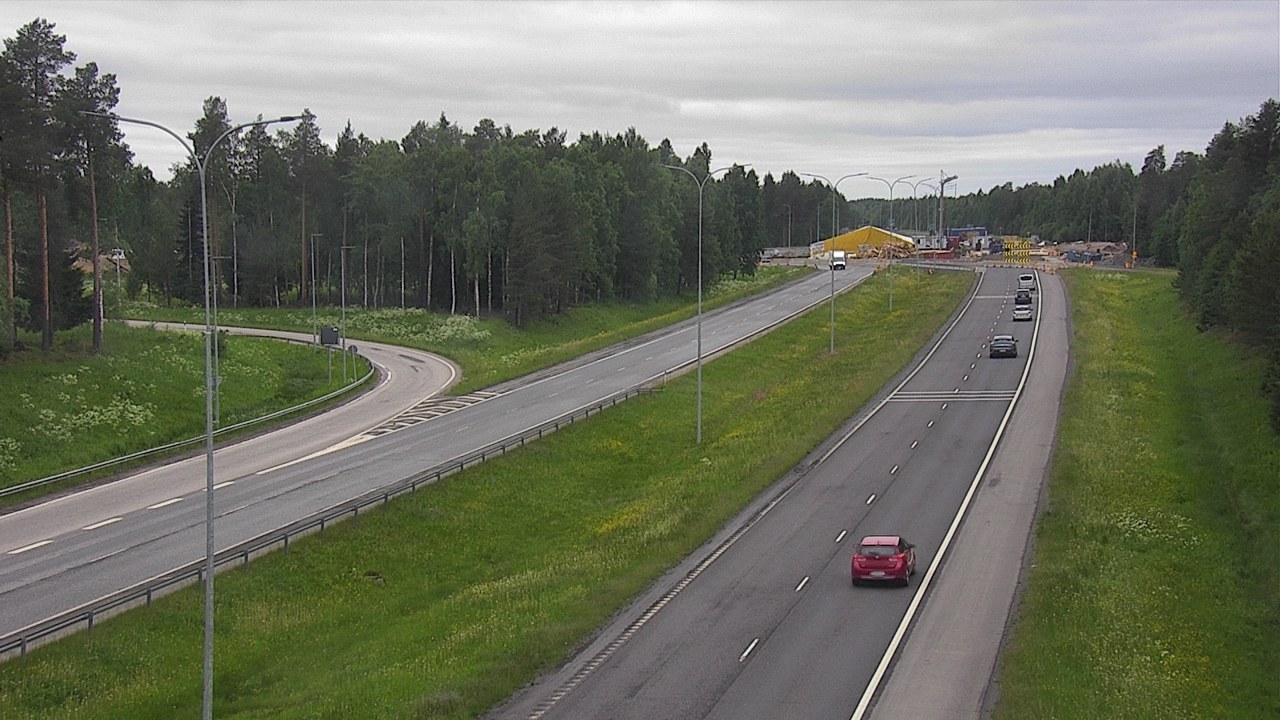 Weather Camera Image Väg 4 Oleåborg, Pateniemi, Oulu, Pohjois-Pohjanmaa