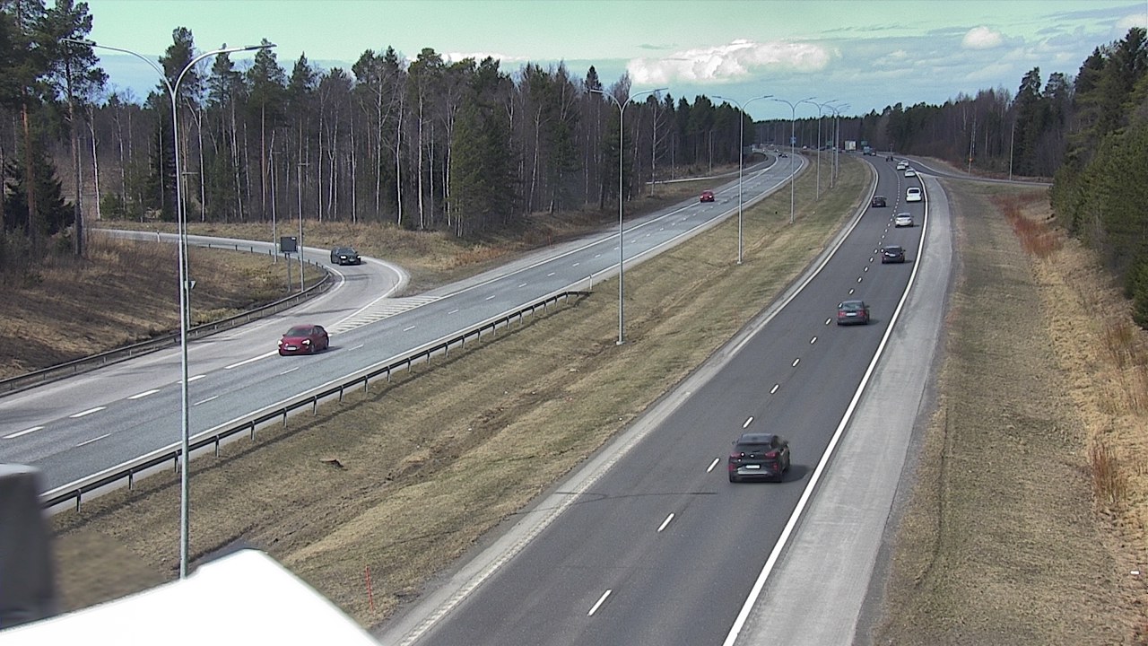 Weather Camera Image Road 4 Oulu, Pateniemi, Oulu, Pohjois-Pohjanmaa