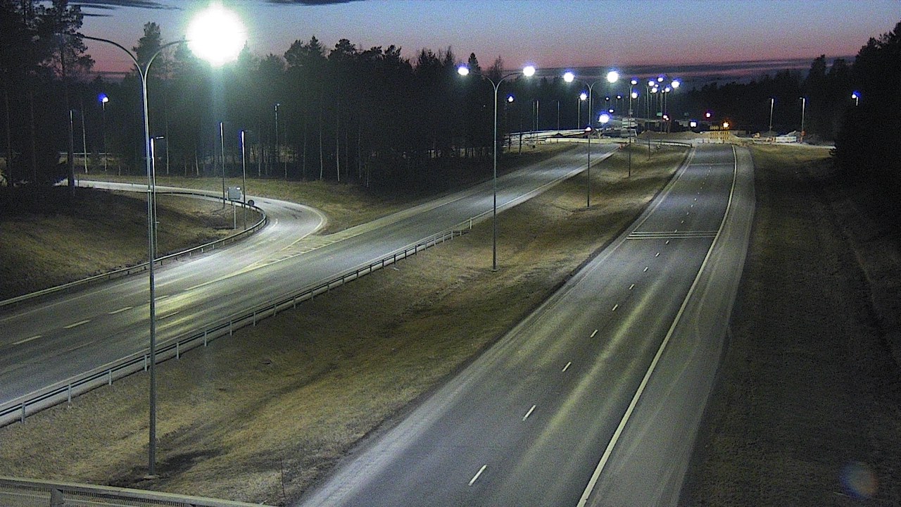 Weather Camera Image Väg 4 Oleåborg, Pateniemi, Oulu, Pohjois-Pohjanmaa