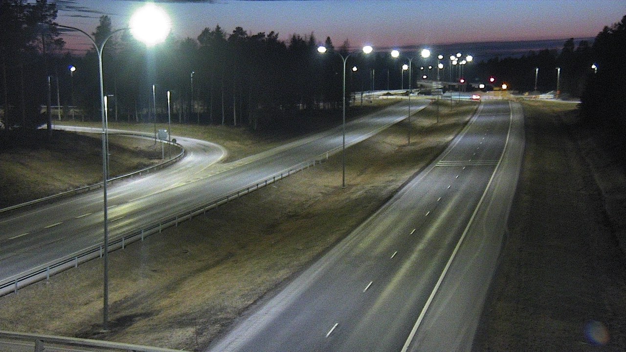 Weather Camera Image Väg 4 Oleåborg, Pateniemi, Oulu, Pohjois-Pohjanmaa