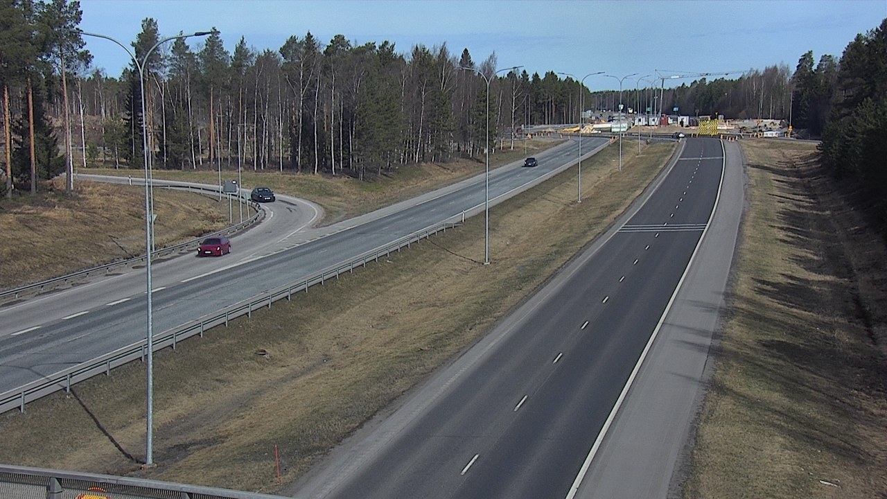 Weather Camera Image Väg 4 Oleåborg, Pateniemi, Oulu, Pohjois-Pohjanmaa