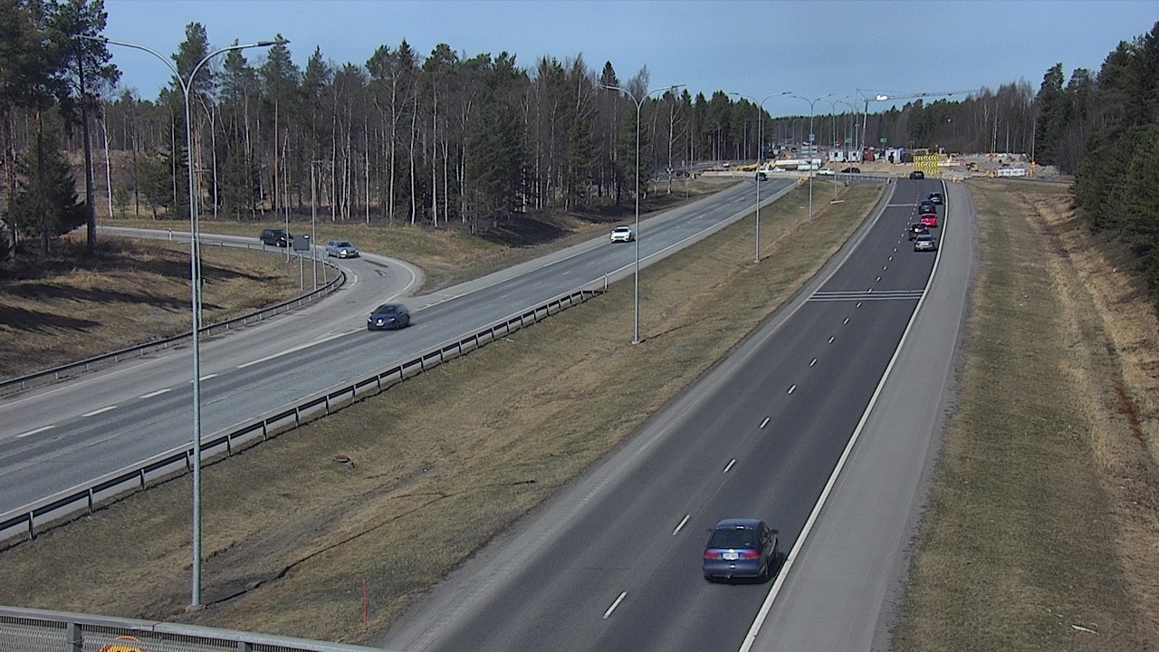Weather Camera Image Väg 4 Oleåborg, Pateniemi, Oulu, Pohjois-Pohjanmaa