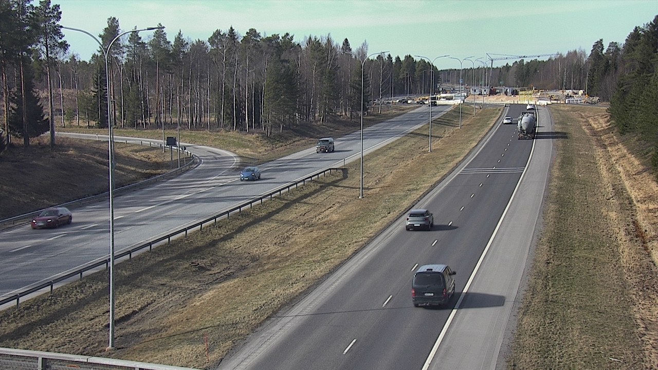 Weather Camera Image Väg 4 Oleåborg, Pateniemi, Oulu, Pohjois-Pohjanmaa