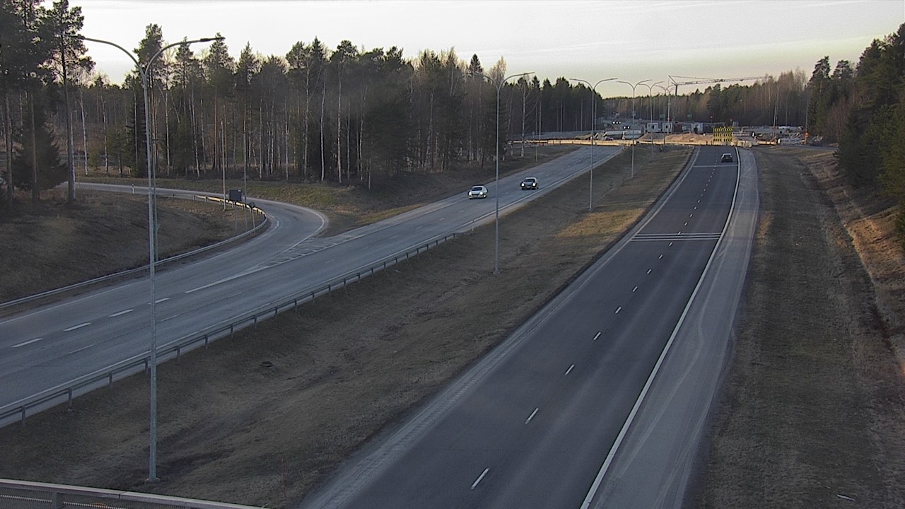 Weather Camera Image Väg 4 Oleåborg, Pateniemi, Oulu, Pohjois-Pohjanmaa