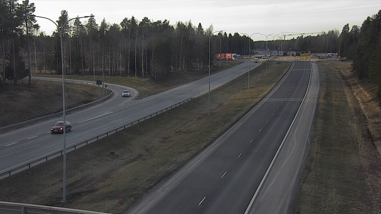 Weather Camera Image Väg 4 Oleåborg, Pateniemi, Oulu, Pohjois-Pohjanmaa