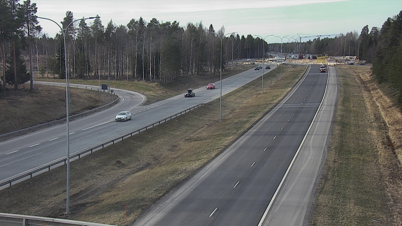 Weather Camera Image Väg 4 Oleåborg, Pateniemi, Oulu, Pohjois-Pohjanmaa