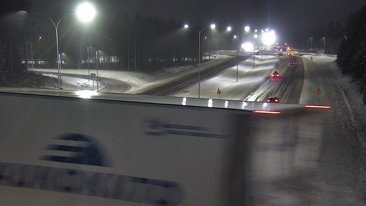 Weather Camera Image Väg 4 Oleåborg, Pateniemi, Oulu, Pohjois-Pohjanmaa