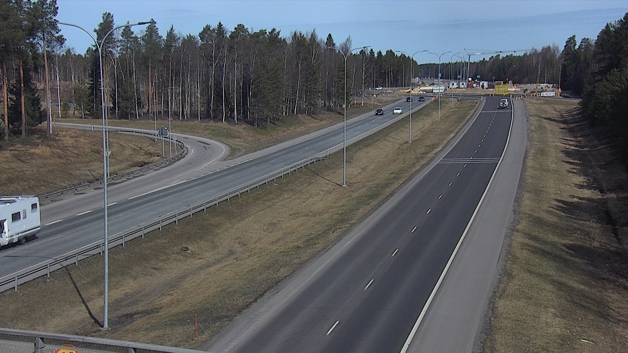 Weather Camera Image Väg 4 Oleåborg, Pateniemi, Oulu, Pohjois-Pohjanmaa
