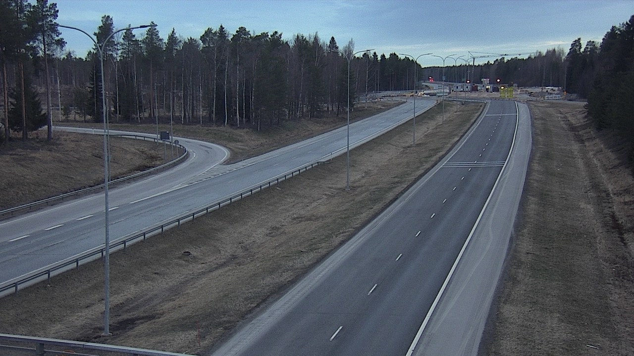Weather Camera Image Väg 4 Oleåborg, Pateniemi, Oulu, Pohjois-Pohjanmaa