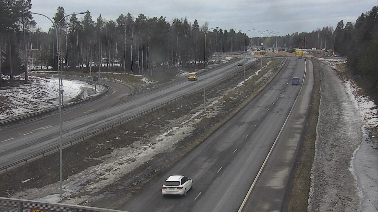 Weather Camera Image Väg 4 Oleåborg, Pateniemi, Oulu, Pohjois-Pohjanmaa