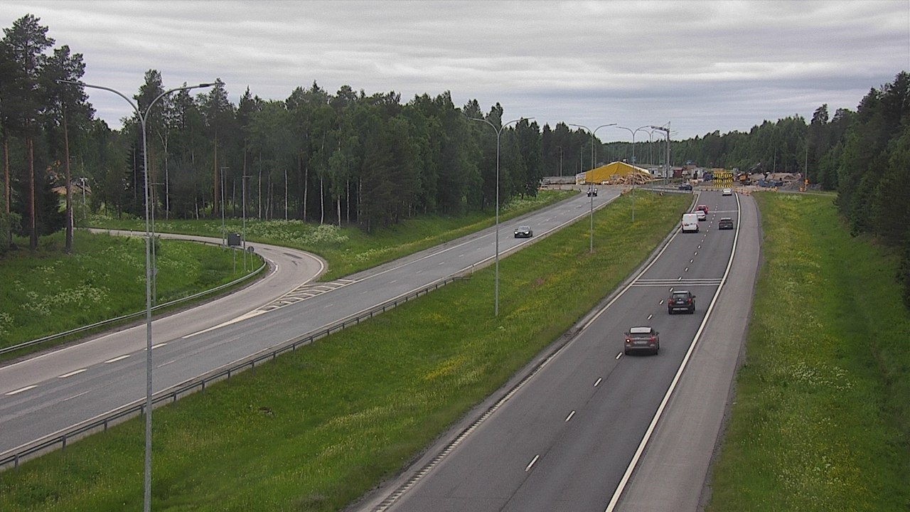 Weather Camera Image Väg 4 Oleåborg, Pateniemi, Oulu, Pohjois-Pohjanmaa