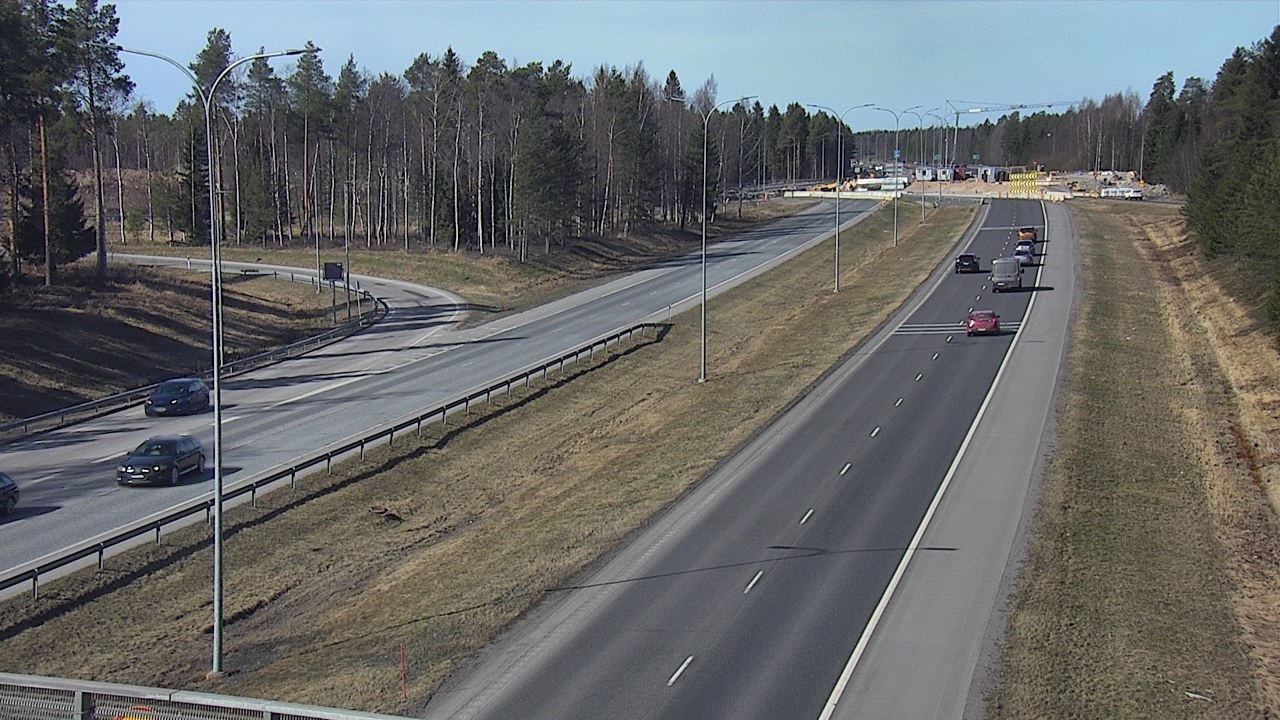 Weather Camera Image Väg 4 Oleåborg, Pateniemi, Oulu, Pohjois-Pohjanmaa