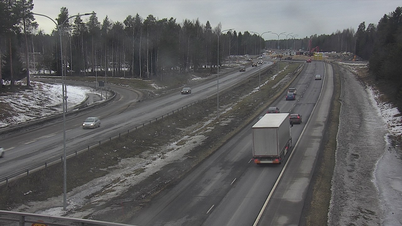 Weather Camera Image Väg 4 Oleåborg, Pateniemi, Oulu, Pohjois-Pohjanmaa