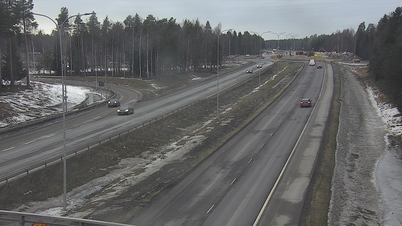 Weather Camera Image Väg 4 Oleåborg, Pateniemi, Oulu, Pohjois-Pohjanmaa