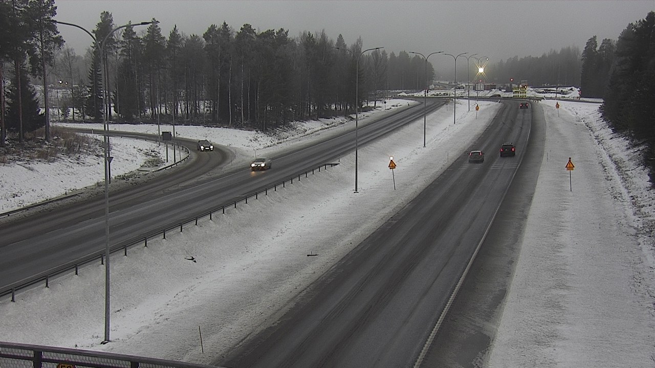 Weather Camera Image Väg 4 Oleåborg, Pateniemi, Oulu, Pohjois-Pohjanmaa