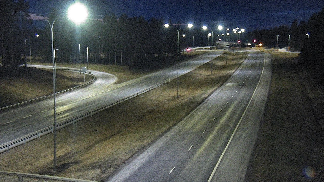Weather Camera Image Väg 4 Oleåborg, Pateniemi, Oulu, Pohjois-Pohjanmaa
