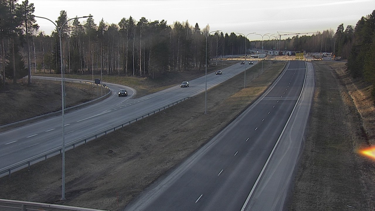 Weather Camera Image Väg 4 Oleåborg, Pateniemi, Oulu, Pohjois-Pohjanmaa