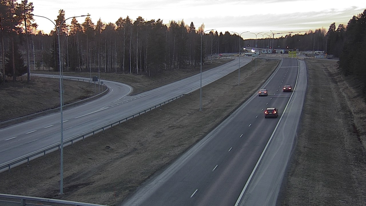 Weather Camera Image Väg 4 Oleåborg, Pateniemi, Oulu, Pohjois-Pohjanmaa