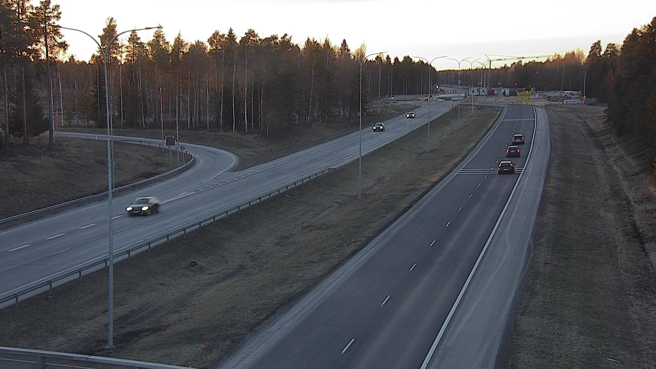 Weather Camera Image Väg 4 Oleåborg, Pateniemi, Oulu, Pohjois-Pohjanmaa