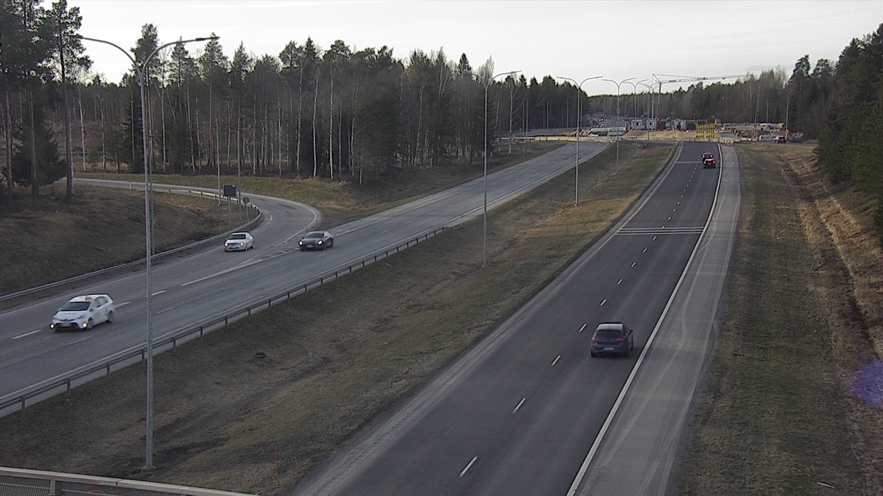 Weather Camera Image Väg 4 Oleåborg, Pateniemi, Oulu, Pohjois-Pohjanmaa