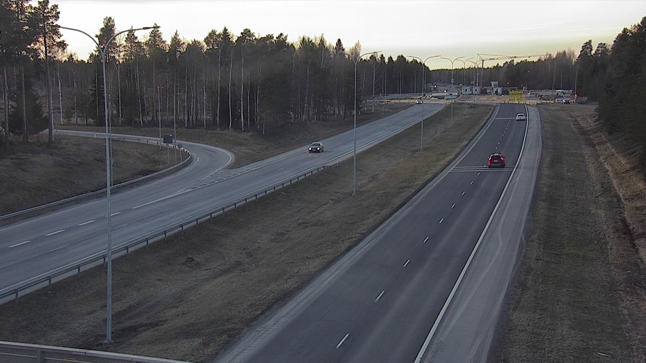 Weather Camera Image Väg 4 Oleåborg, Pateniemi, Oulu, Pohjois-Pohjanmaa