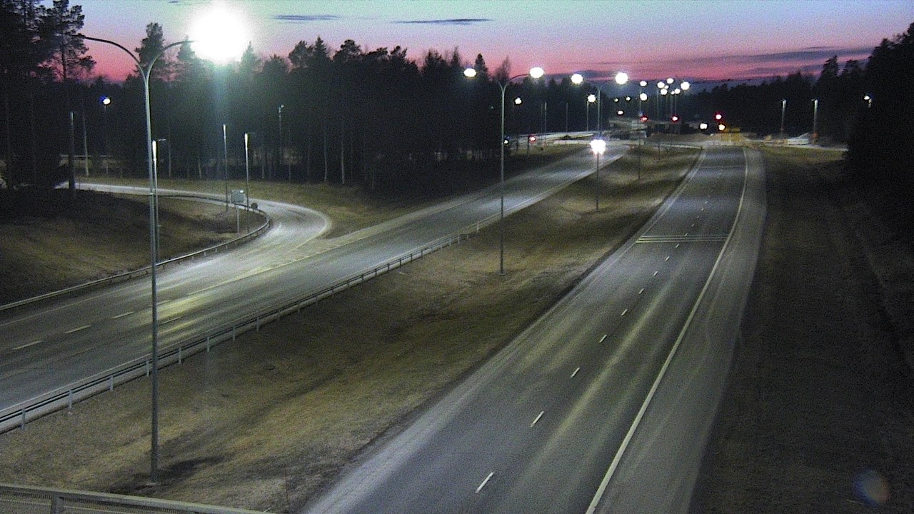 Weather Camera Image Väg 4 Oleåborg, Pateniemi, Oulu, Pohjois-Pohjanmaa