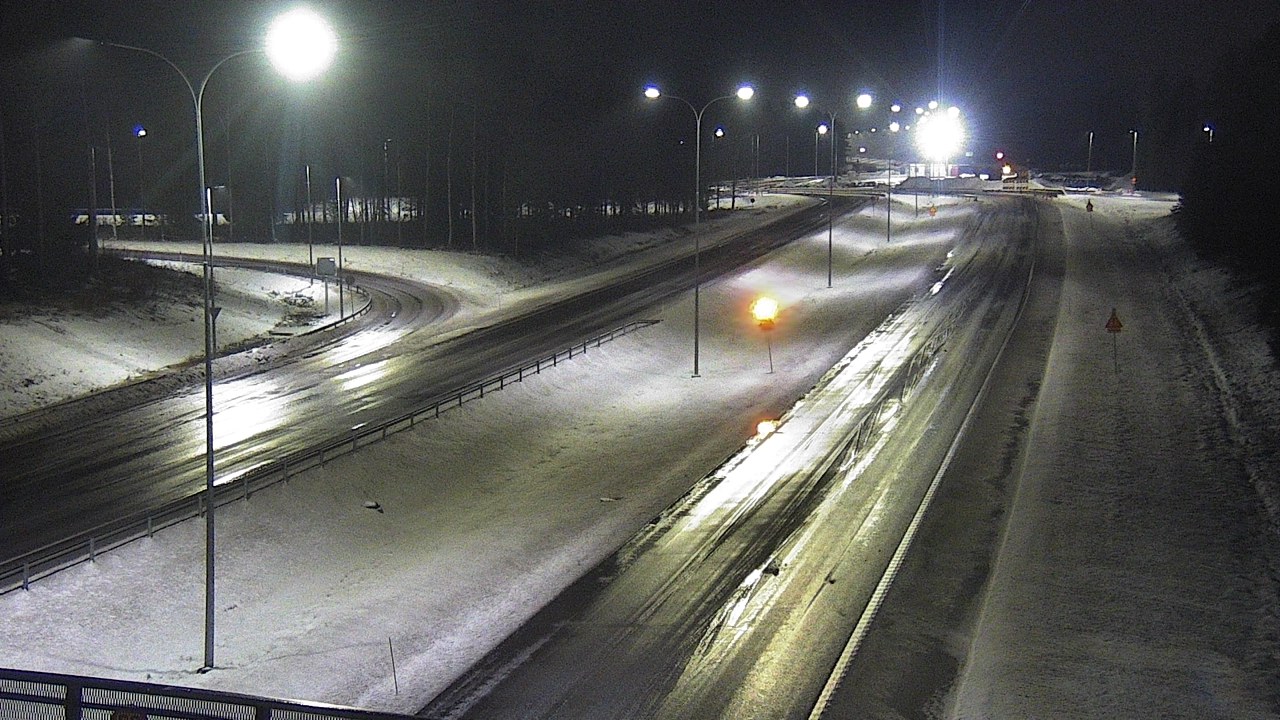Weather Camera Image Väg 4 Oleåborg, Pateniemi, Oulu, Pohjois-Pohjanmaa