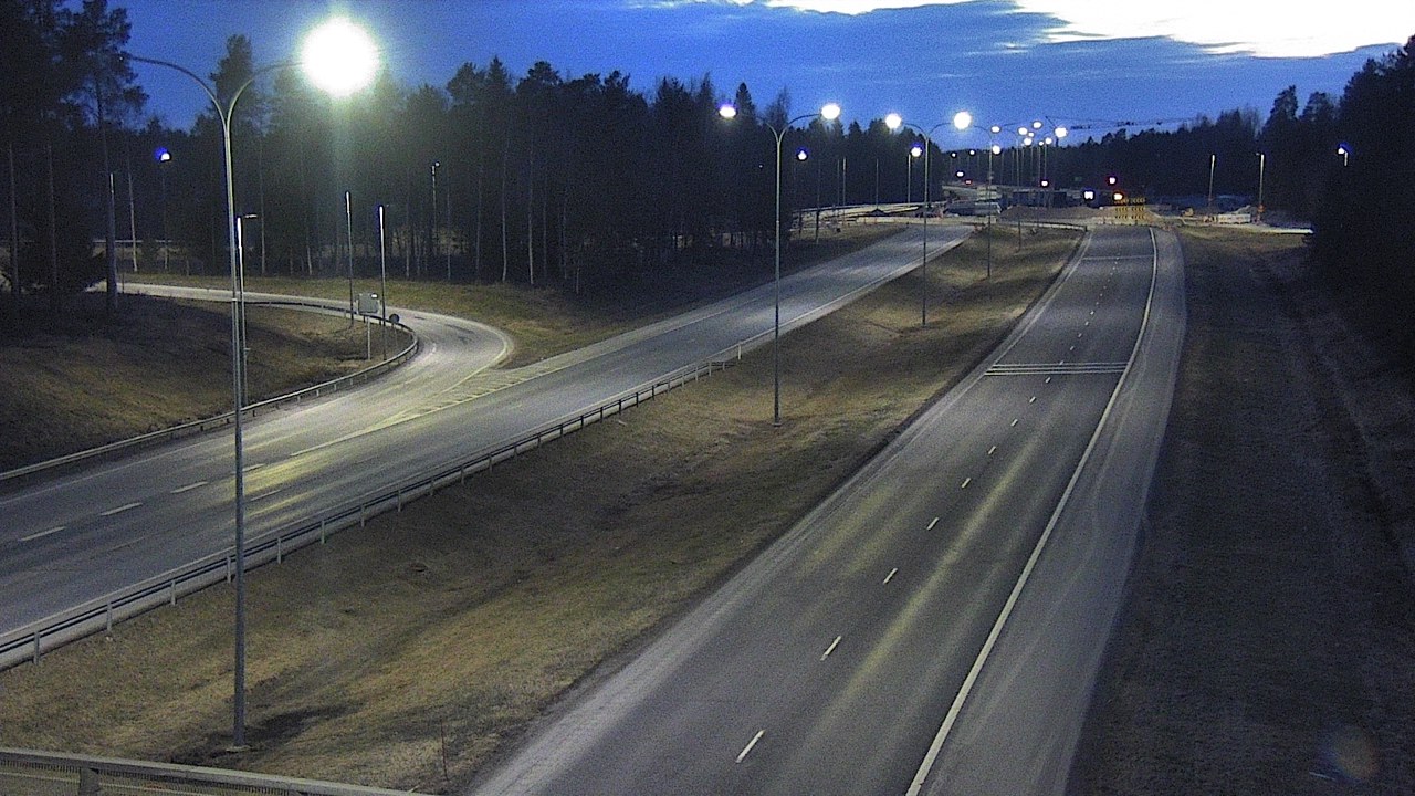 Weather Camera Image Väg 4 Oleåborg, Pateniemi, Oulu, Pohjois-Pohjanmaa