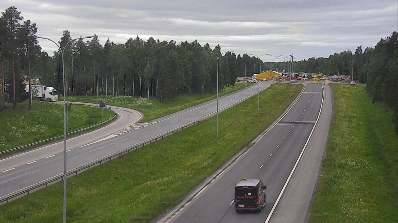 Weather Camera Image Väg 4 Oleåborg, Pateniemi, Oulu, Pohjois-Pohjanmaa