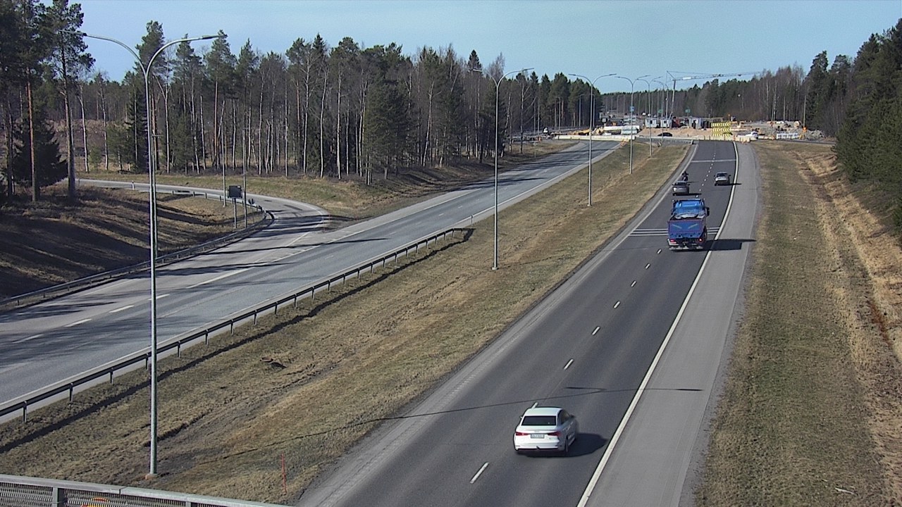 Weather Camera Image Väg 4 Oleåborg, Pateniemi, Oulu, Pohjois-Pohjanmaa
