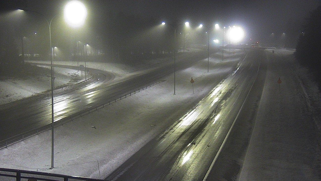 Weather Camera Image Väg 4 Oleåborg, Pateniemi, Oulu, Pohjois-Pohjanmaa