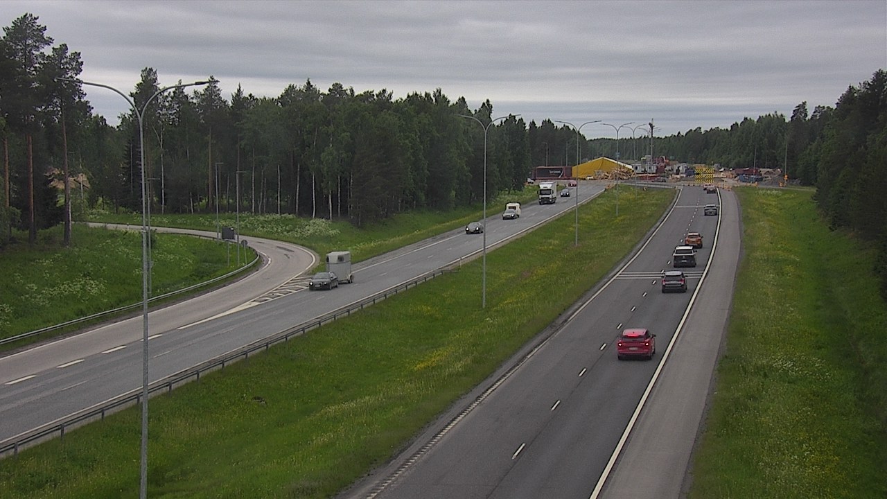 Weather Camera Image Väg 4 Oleåborg, Pateniemi, Oulu, Pohjois-Pohjanmaa