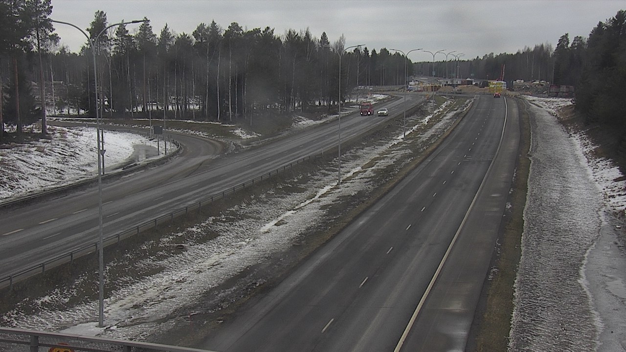 Weather Camera Image Väg 4 Oleåborg, Pateniemi, Oulu, Pohjois-Pohjanmaa