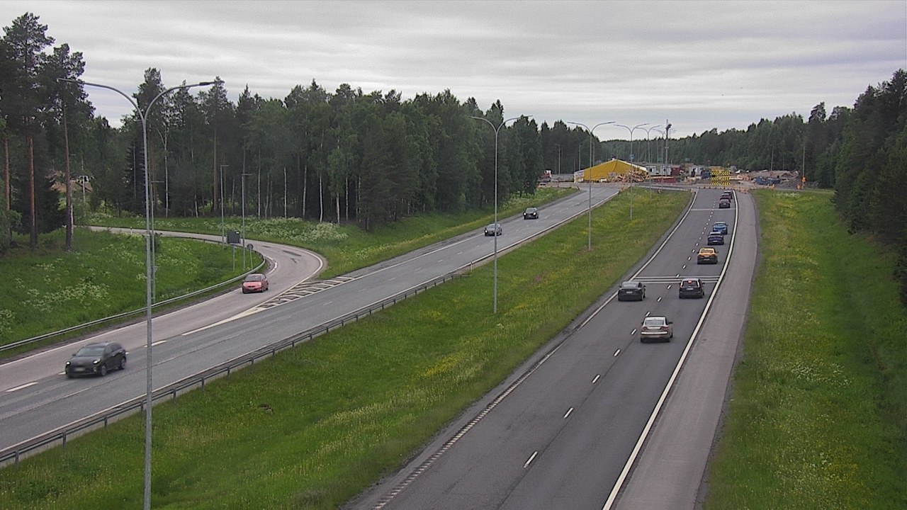 Weather Camera Image Väg 4 Oleåborg, Pateniemi, Oulu, Pohjois-Pohjanmaa