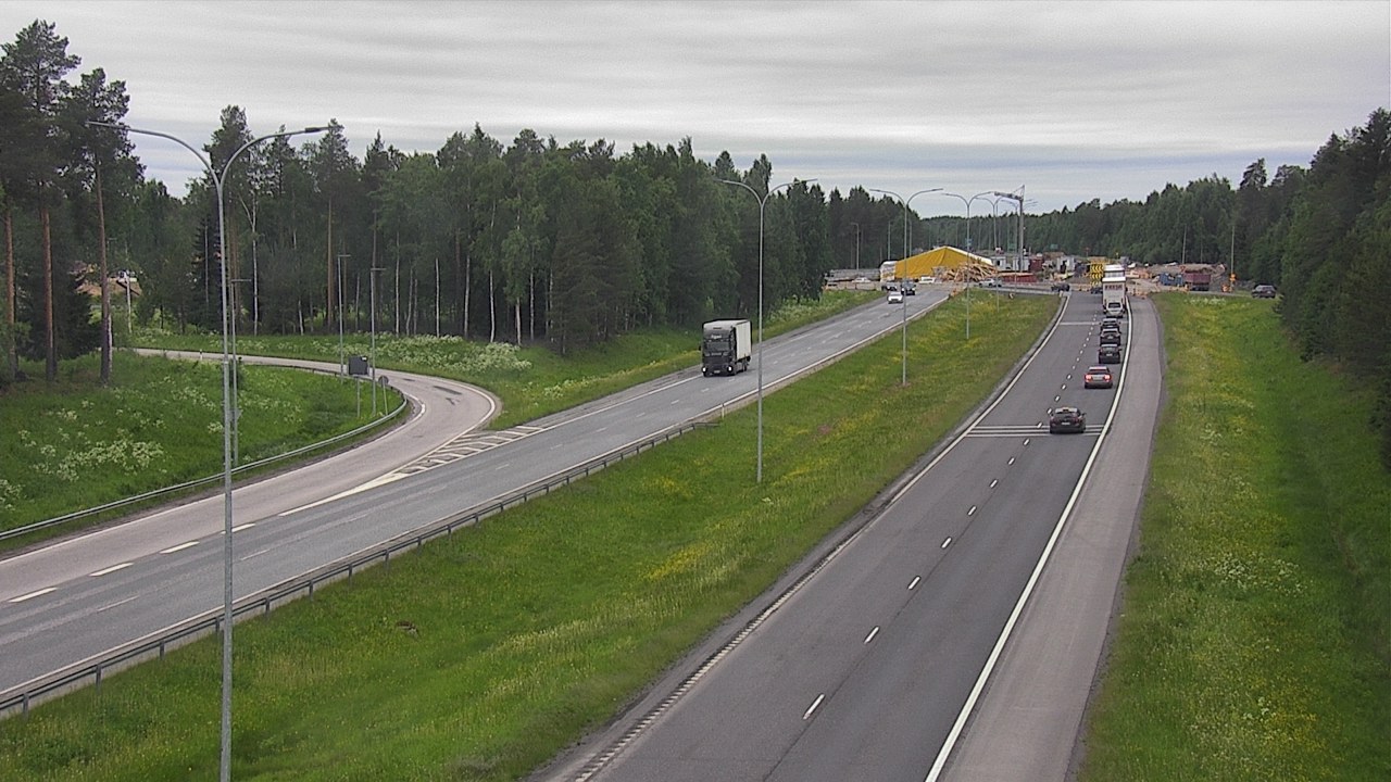 Weather Camera Image Väg 4 Oleåborg, Pateniemi, Oulu, Pohjois-Pohjanmaa