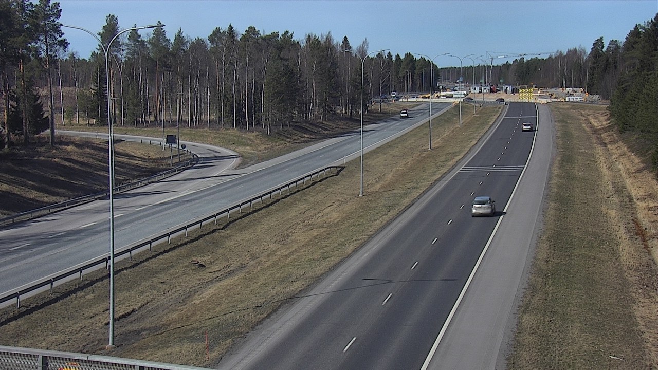 Weather Camera Image Väg 4 Oleåborg, Pateniemi, Oulu, Pohjois-Pohjanmaa
