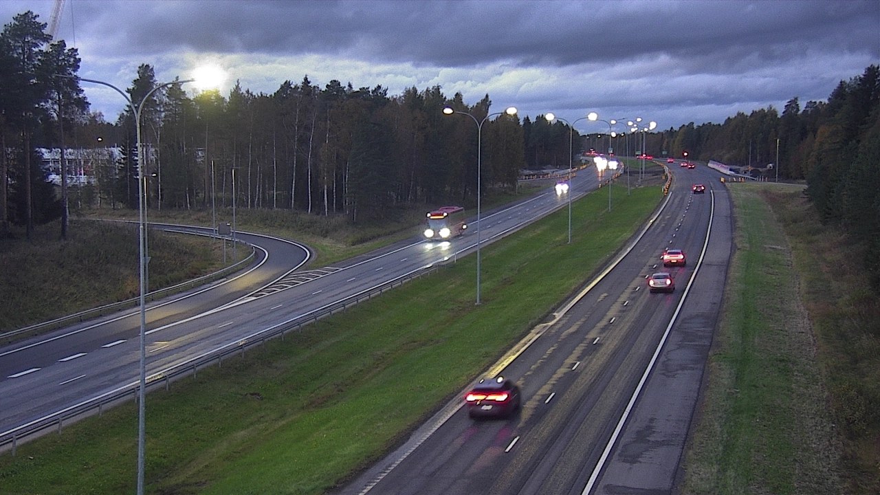 Weather Camera Image Väg 4 Oleåborg, Pateniemi, Oulu, Pohjois-Pohjanmaa