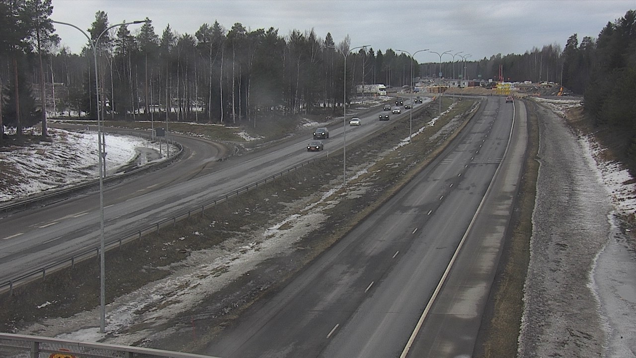 Weather Camera Image Väg 4 Oleåborg, Pateniemi, Oulu, Pohjois-Pohjanmaa