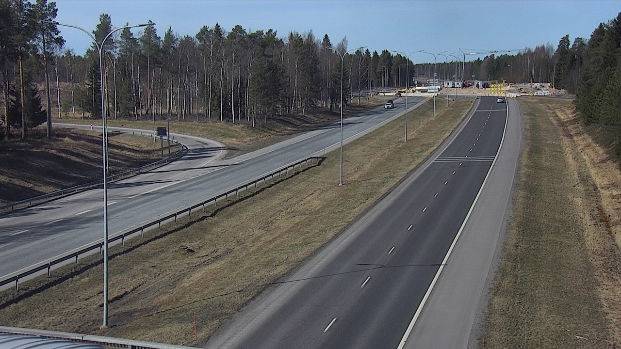 Weather Camera Image Väg 4 Oleåborg, Pateniemi, Oulu, Pohjois-Pohjanmaa