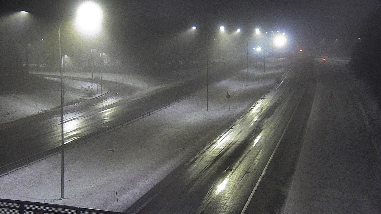 Weather Camera Image Väg 4 Oleåborg, Pateniemi, Oulu, Pohjois-Pohjanmaa