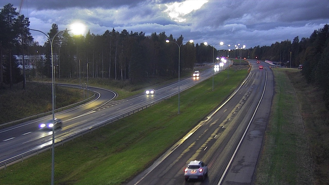 Weather Camera Image Väg 4 Oleåborg, Pateniemi, Oulu, Pohjois-Pohjanmaa