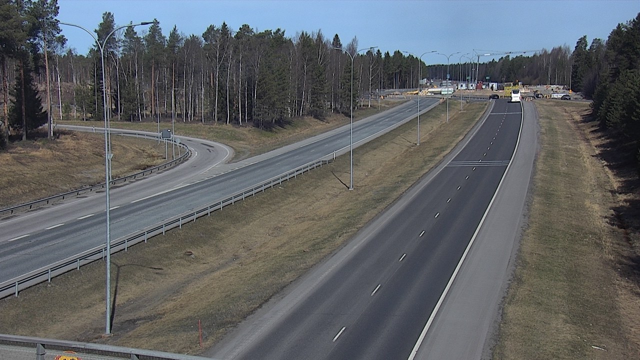 Weather Camera Image Väg 4 Oleåborg, Pateniemi, Oulu, Pohjois-Pohjanmaa