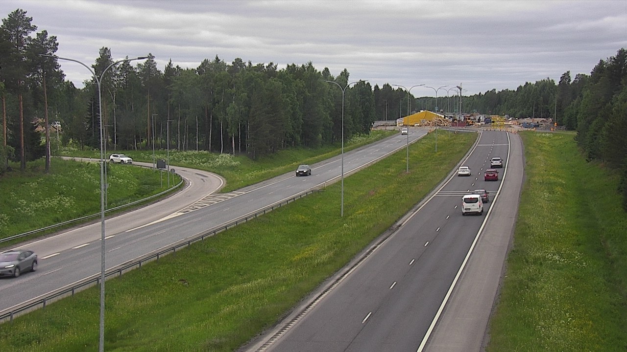 Weather Camera Image Väg 4 Oleåborg, Pateniemi, Oulu, Pohjois-Pohjanmaa
