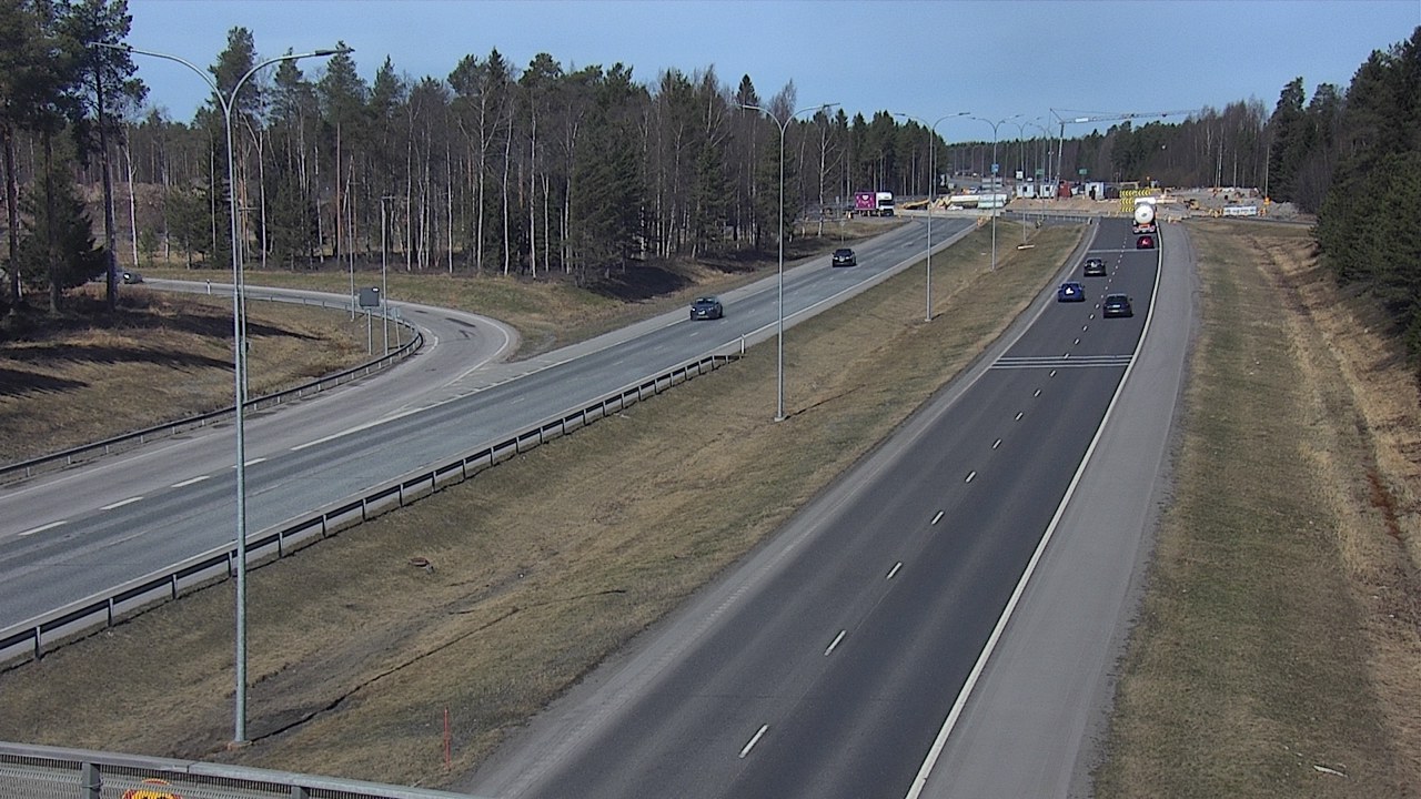 Weather Camera Image Väg 4 Oleåborg, Pateniemi, Oulu, Pohjois-Pohjanmaa
