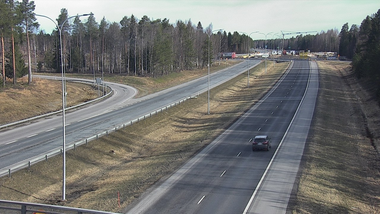 Weather Camera Image Väg 4 Oleåborg, Pateniemi, Oulu, Pohjois-Pohjanmaa