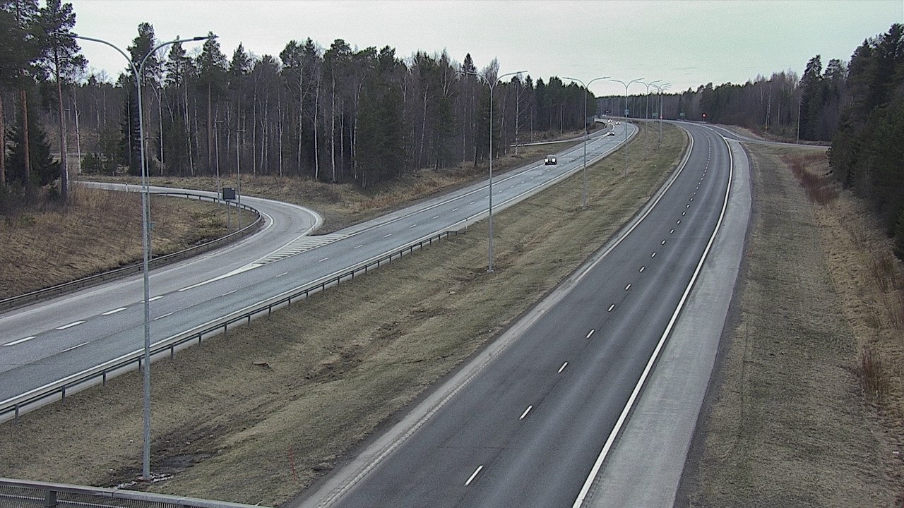 Weather Camera Image Road 4 Oulu, Pateniemi, Oulu, Pohjois-Pohjanmaa